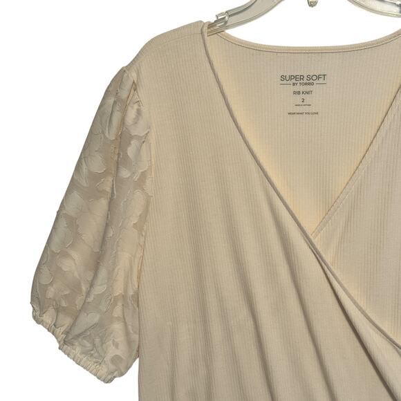 Torrid NEW Super Soft Top Womens 2X Fitted Ribbed V-Neck Novelty Sleeve Surplice - Picture 3 of 10